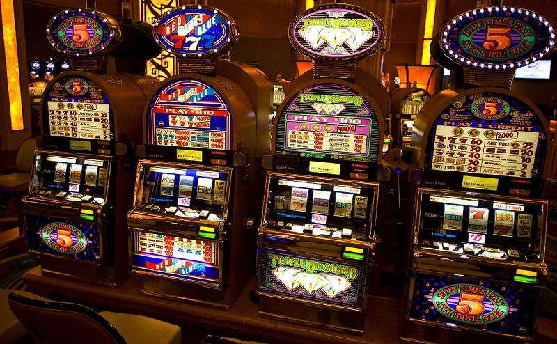 Бесплатный игрвовой автомат казино вулкан